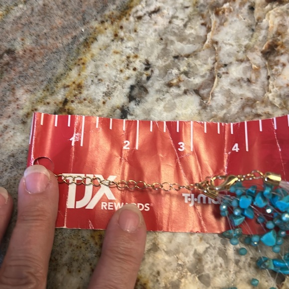 Faux turquoise look necklace - Picture 9 of 9